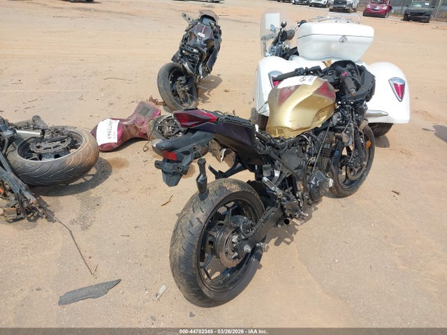 Kawasaki Ex300 B 2015 JKAEX8B14FDA19588 Image 4
