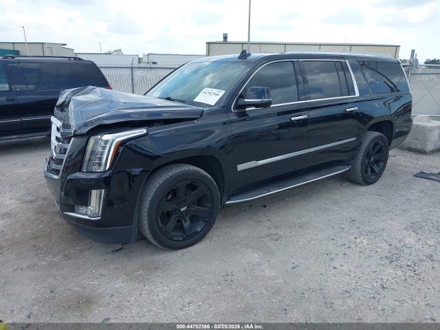 Продажа на аукционе авто 2020 Cadillac Escalade Esv 2wd Luxury, vin: 1GYS3HKJ0LR292375, номер лота: 44702366