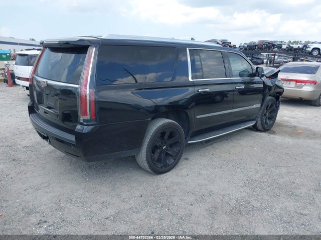 Продажа на аукционе авто 2020 Cadillac Escalade Esv 2wd Luxury, vin: 1GYS3HKJ0LR292375, номер лота: 44702366