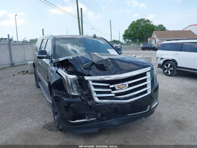 Продажа на аукционе авто 2020 Cadillac Escalade Esv 2wd Luxury, vin: 1GYS3HKJ0LR292375, номер лота: 44702366