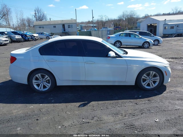 2016 Bmw 328i Xdrive მანქანა იყიდება აუქციონზე, vin: WBA8E3G54GNU01715, აუქციონის ნომერი: 44702370