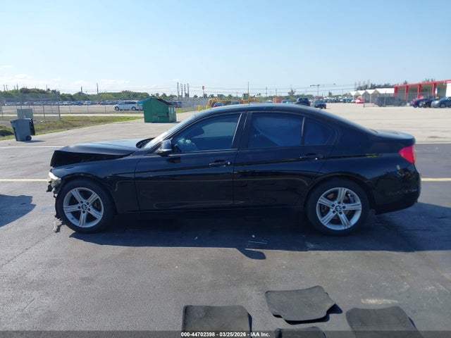 2013 Bmw 328i მანქანა იყიდება აუქციონზე, vin: WBA3A5G58DNP22024, აუქციონის ნომერი: 44702398