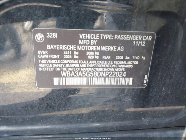 2013 Bmw 328i მანქანა იყიდება აუქციონზე, vin: WBA3A5G58DNP22024, აუქციონის ნომერი: 44702398
