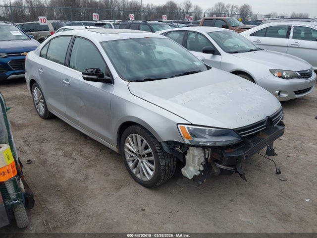 2012 Volkswagen Jetta 2.5l Sel მანქანა იყიდება აუქციონზე, vin: 3VWLP7AJ5CM347752, აუქციონის ნომერი: 44702419