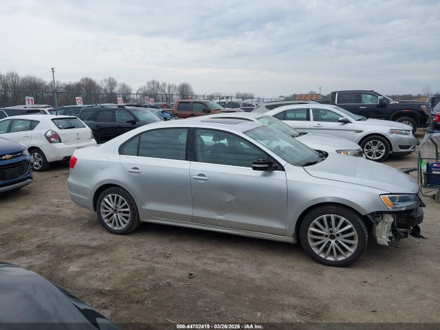 2012 Volkswagen Jetta 2.5l Sel მანქანა იყიდება აუქციონზე, vin: 3VWLP7AJ5CM347752, აუქციონის ნომერი: 44702419