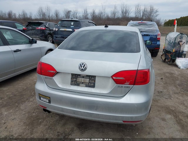 2012 Volkswagen Jetta 2.5l Sel მანქანა იყიდება აუქციონზე, vin: 3VWLP7AJ5CM347752, აუქციონის ნომერი: 44702419