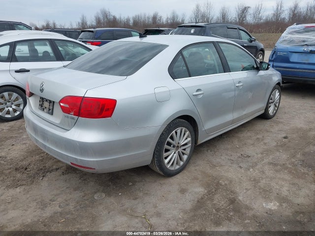 2012 Volkswagen Jetta 2.5l Sel მანქანა იყიდება აუქციონზე, vin: 3VWLP7AJ5CM347752, აუქციონის ნომერი: 44702419