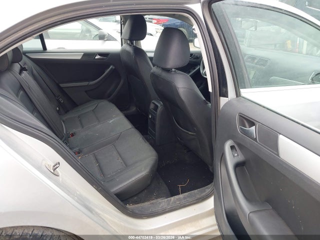 2012 Volkswagen Jetta 2.5l Sel მანქანა იყიდება აუქციონზე, vin: 3VWLP7AJ5CM347752, აუქციონის ნომერი: 44702419