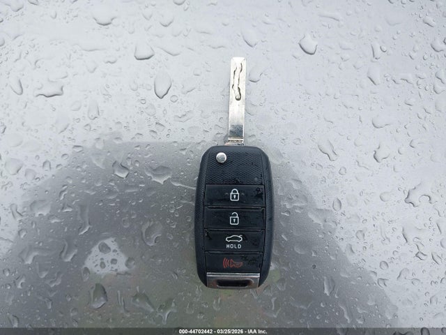 5XXGT4L39JG184051 KIA Optima Lx