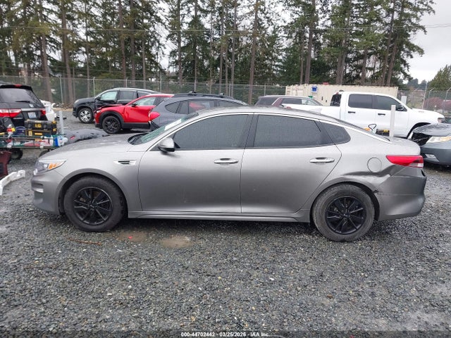 5XXGT4L39JG184051 KIA Optima Lx