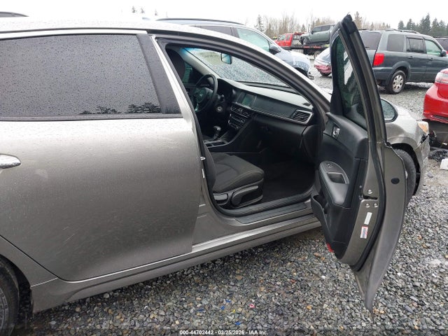 5XXGT4L39JG184051 KIA Optima Lx