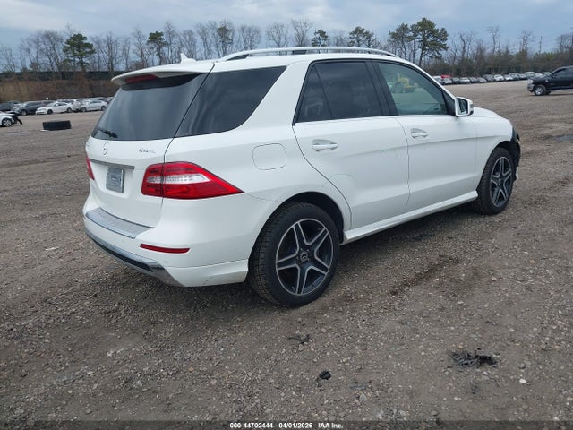 Продаж на аукціоні авто 2015 Mercedes-benz Ml 400 4matic, vin: 4JGDA5GB2FA466756, номер лоту: 44702444