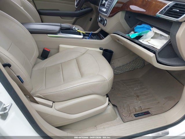 Продаж на аукціоні авто 2015 Mercedes-benz Ml 400 4matic, vin: 4JGDA5GB2FA466756, номер лоту: 44702444