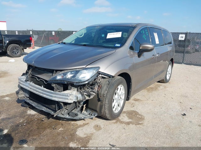 Продаж на аукціоні авто 2017 Chrysler Pacifica Touring, vin: 2C4RC1DG3HR537782, номер лоту: 44702453