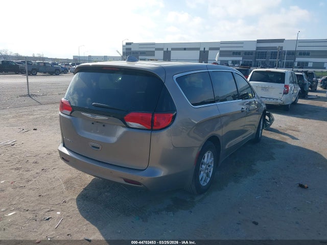 Продаж на аукціоні авто 2017 Chrysler Pacifica Touring, vin: 2C4RC1DG3HR537782, номер лоту: 44702453