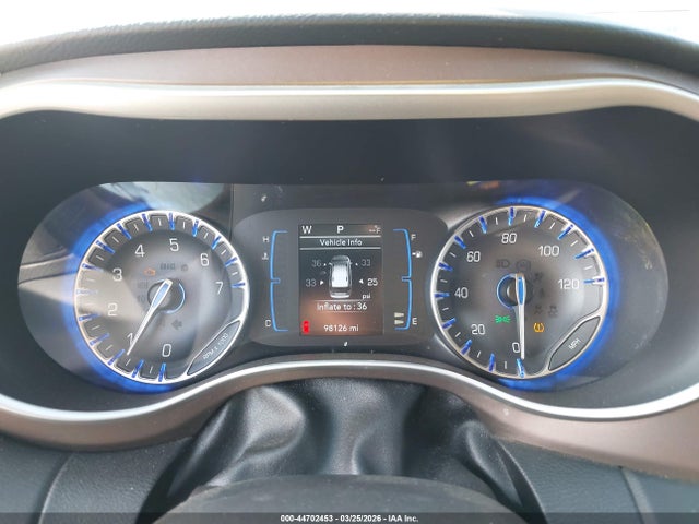 Продаж на аукціоні авто 2017 Chrysler Pacifica Touring, vin: 2C4RC1DG3HR537782, номер лоту: 44702453