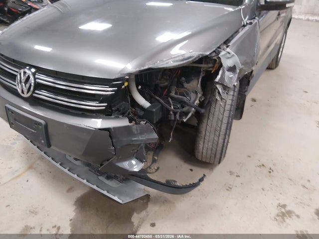 Aukcja sprzedaży 2014 Volkswagen Tiguan S, vin: WVGBV3AX8EW519952, numer aukcji: 44702455