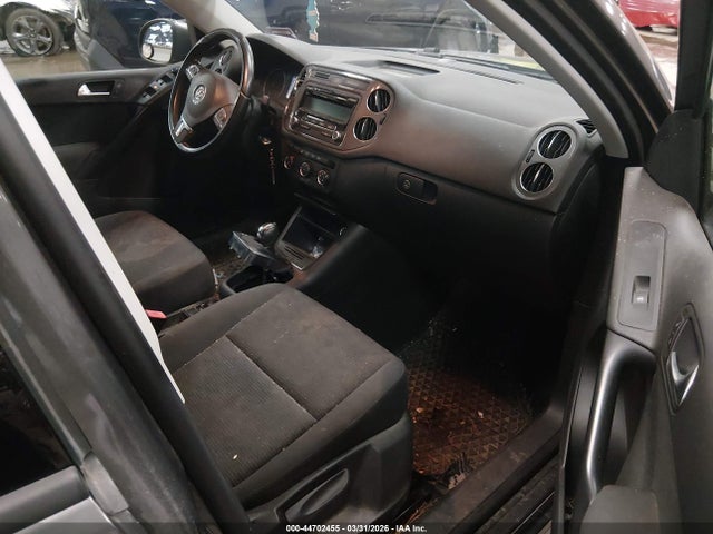 Aukcja sprzedaży 2014 Volkswagen Tiguan S, vin: WVGBV3AX8EW519952, numer aukcji: 44702455