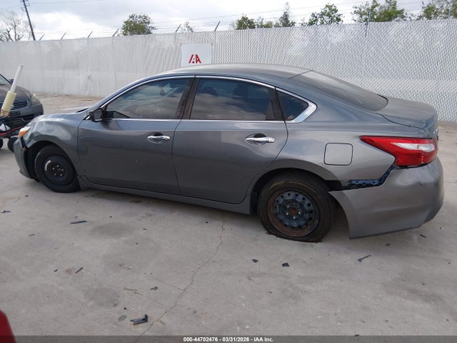 1N4AL3AP0JC471175 Nissan Altima 2.5 S