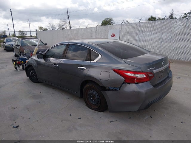 1N4AL3AP0JC471175 Nissan Altima 2.5 S