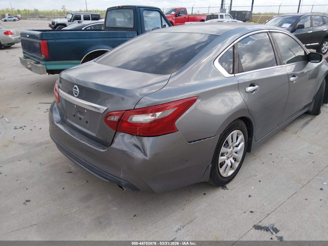 1N4AL3AP0JC471175 Nissan Altima 2.5 S