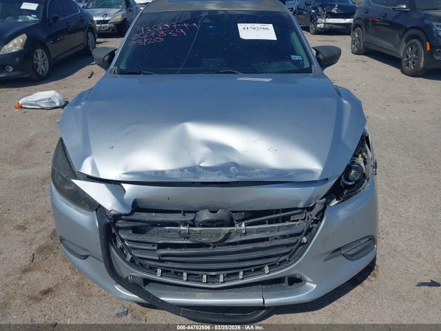 Aukcja sprzedaży 2018 Mazda Mazda3 Touring, vin: 3MZBN1L38JM267839, numer aukcji: 44702506