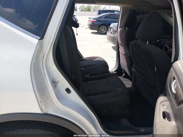 Nissan ROGUE S 2014 5N1AT2MT2EC808685 Image 8