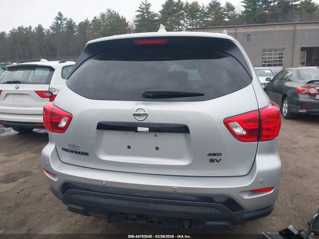 5N1DR2BM4LC588437 Nissan Pathfinder Sv 4wd