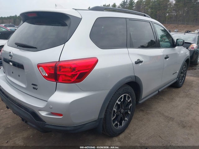 5N1DR2BM4LC588437 Nissan Pathfinder Sv 4wd