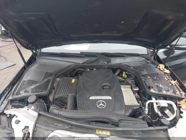 Aukcja sprzedaży 2018 Mercedes-benz C 300 4matic, vin: 55SWF4KB8JU237268, numer aukcji: 44702555