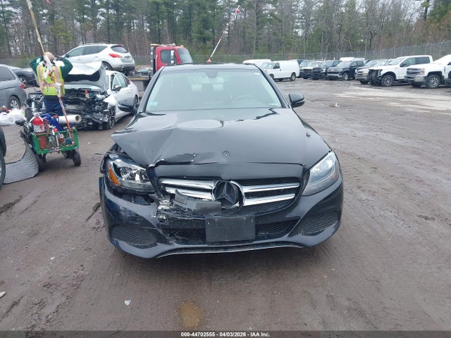 Aukcja sprzedaży 2018 Mercedes-benz C 300 4matic, vin: 55SWF4KB8JU237268, numer aukcji: 44702555