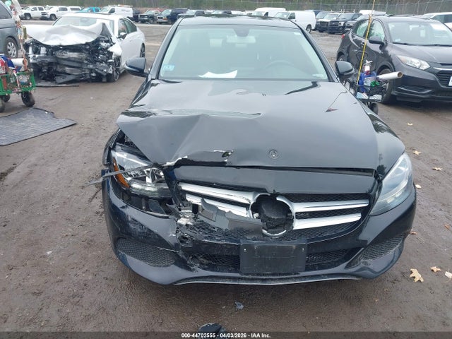 Aukcja sprzedaży 2018 Mercedes-benz C 300 4matic, vin: 55SWF4KB8JU237268, numer aukcji: 44702555