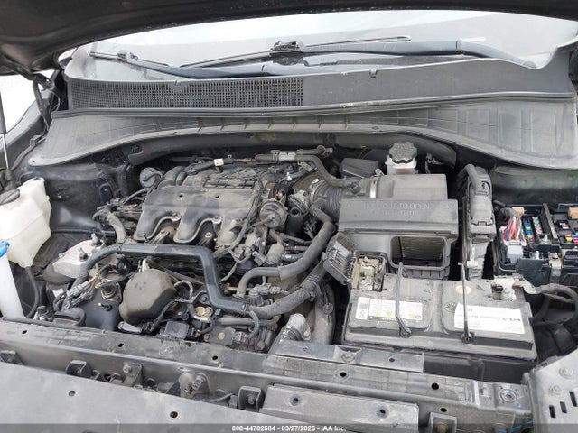 Продажа на аукционе авто 2019 Kia Sorento 3.3l Sx, vin: 5XYPKDA52KG512219, номер лота: 44702584