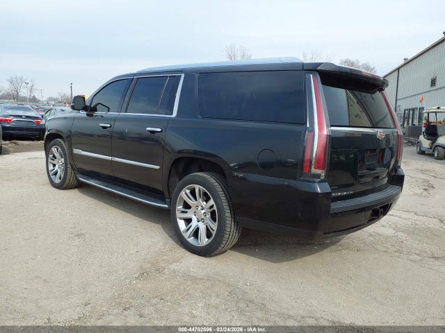 2017 CADILLAC ESCALADE ESV 1GYS4HKJ3HR365498 Photo 2