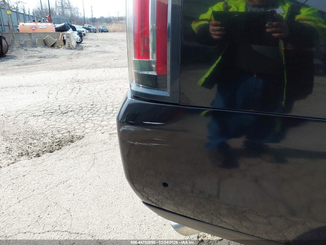 2017 CADILLAC ESCALADE ESV 1GYS4HKJ3HR365498 Photo 5