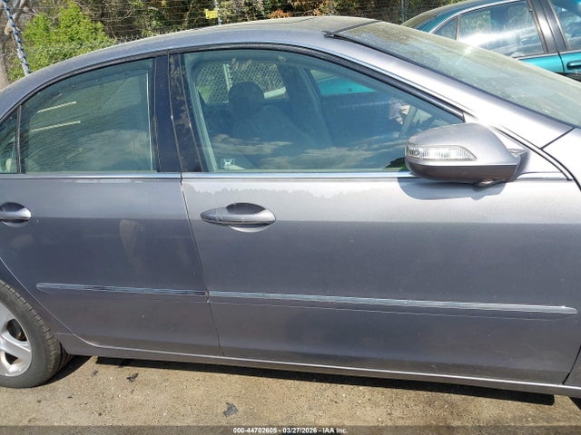 2007 Acura Rl 3.5 მანქანა იყიდება აუქციონზე, vin: JH4KB166X7C001068, აუქციონის ნომერი: 44702605