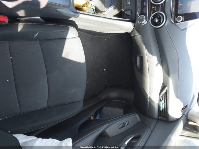 44702641 :رقم المزاد ، 3N1AB8CV6NY253893 vin ، 2022 Nissan Sentra Sv Xtronic Cvt مزاد بيع
