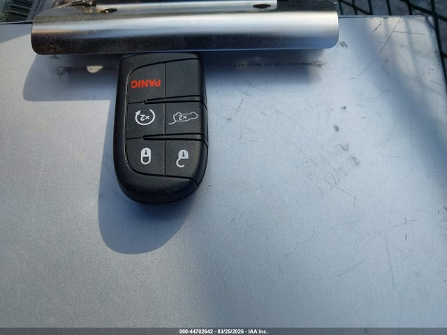 2020 Jeep Grand Cherokee Limited 4x2 მანქანა იყიდება აუქციონზე, vin: 1C4RJEBG6LC115944, აუქციონის ნომერი: 44702642