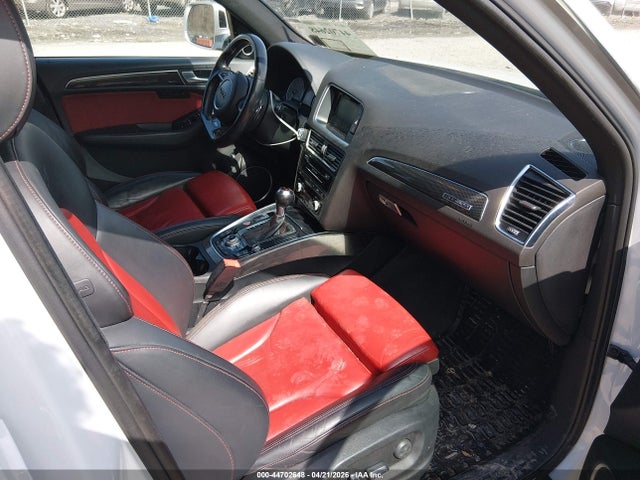 Продажа на аукционе авто 2016 Audi Sq5 3.0t Premium Plus, vin: WA1CCAFP0GA102752, номер лота: 44702648