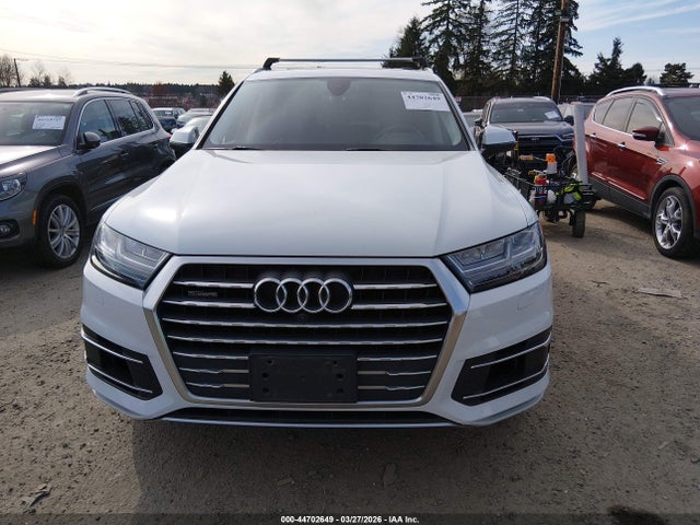 WA1LAAF75JD000990 Audi Q7 3.0t Premium