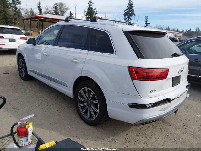 2018 AUDI Q7 WA1LAAF75JD000990 Photo 2