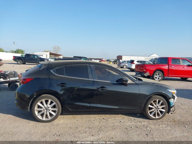 Продажа на аукционе авто 2017 Mazda Mazda3 Grand Touring, vin: JM1BN1M37H1148544, номер лота: 44702661