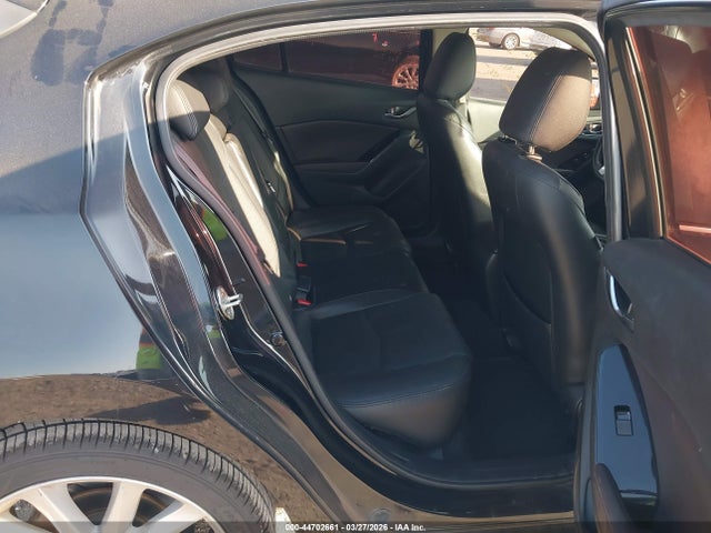 Продажа на аукционе авто 2017 Mazda Mazda3 Grand Touring, vin: JM1BN1M37H1148544, номер лота: 44702661