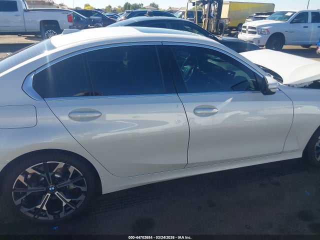 3MW69CW07T8F88978 BMW 330i Na