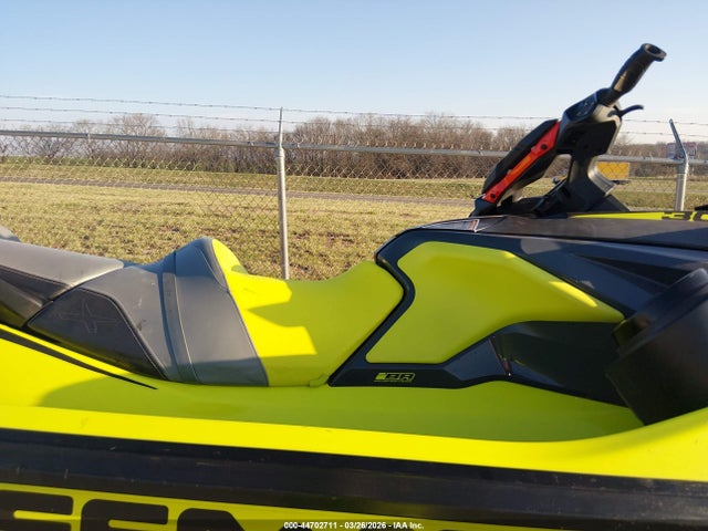 Sea Doo Rxt-300 2018 YDV22067E818 Image 5