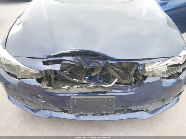 2017 Bmw 320i მანქანა იყიდება აუქციონზე, vin: WBA8E1G30HNU18306, აუქციონის ნომერი: 44702733