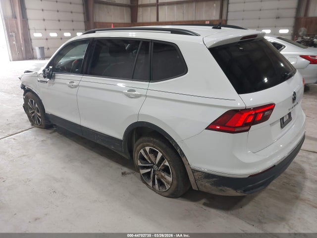 2024 Volkswagen Tiguan 2.0t S მანქანა იყიდება აუქციონზე, vin: 3VVRB7AX4RM142398, აუქციონის ნომერი: 44702735