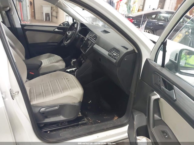 2024 Volkswagen Tiguan 2.0t S მანქანა იყიდება აუქციონზე, vin: 3VVRB7AX4RM142398, აუქციონის ნომერი: 44702735