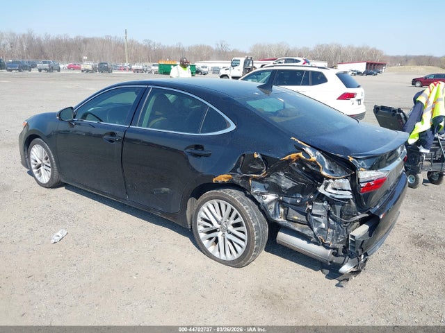 2017 Lexus Es 350 მანქანა იყიდება აუქციონზე, vin: 58ABK1GG9HU061335, აუქციონის ნომერი: 44702737