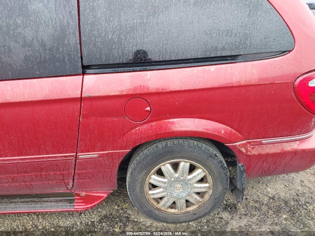 2005 CHRYSLER TOWN & COUNTRY 2C4GP64L85R333836 Photo 5
